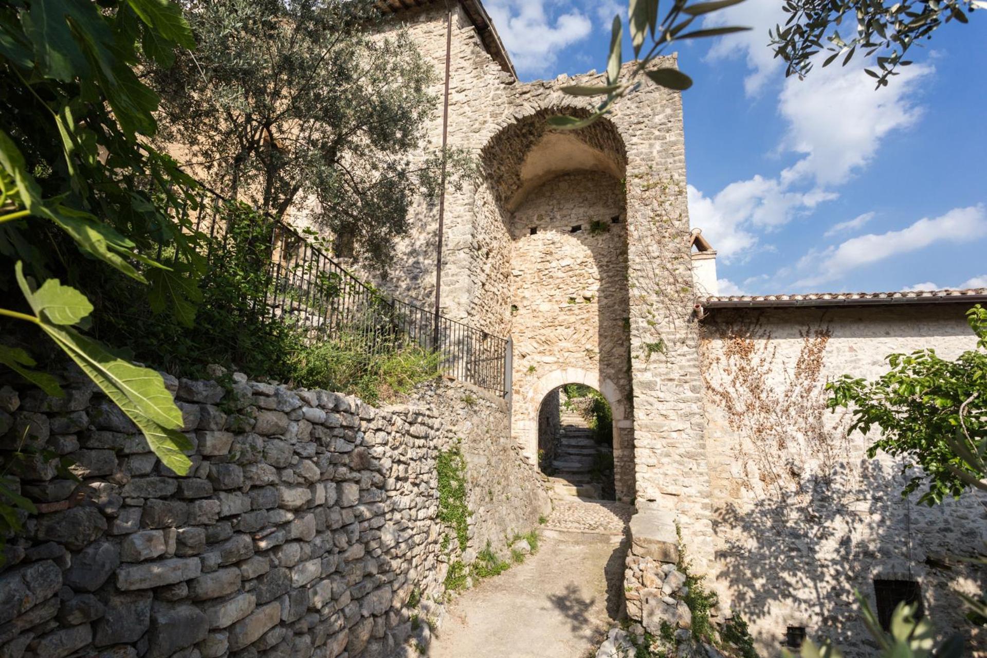 Le Rocche Valnerina Residence Ферентилло Экстерьер фото